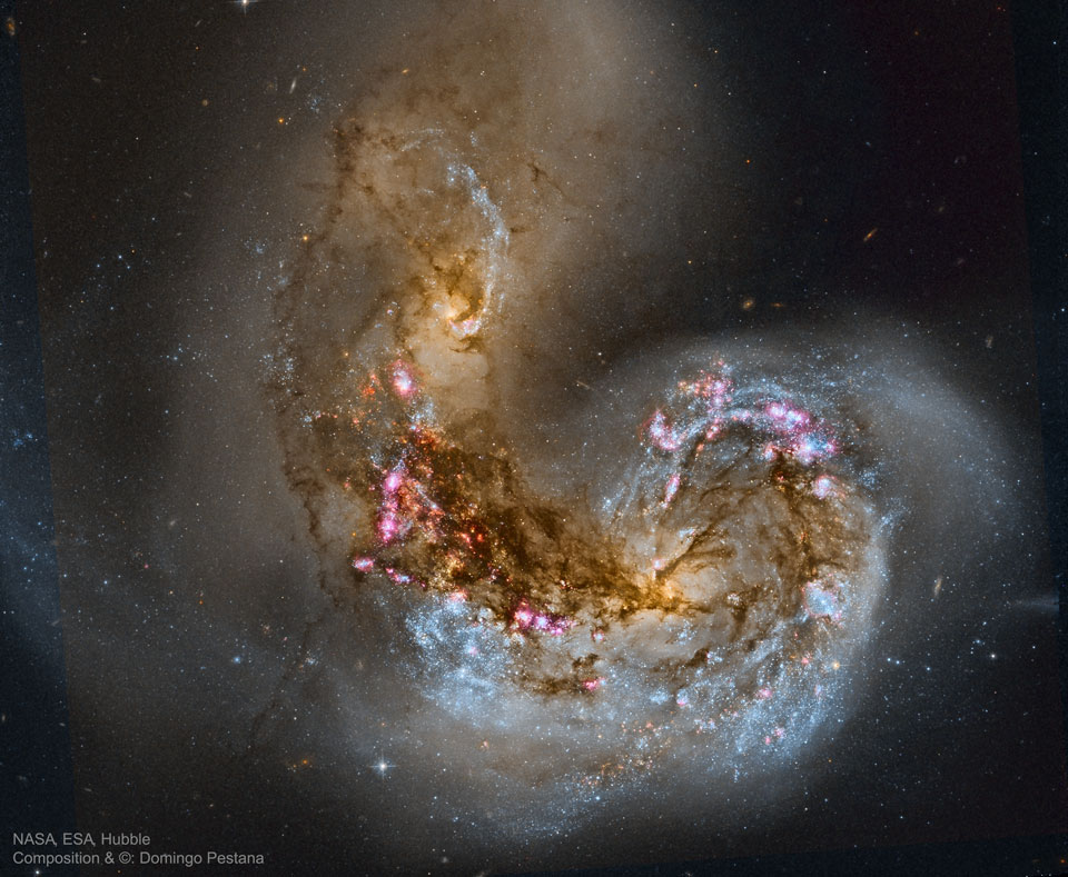 Antennae_HubblePestana_960.jpg