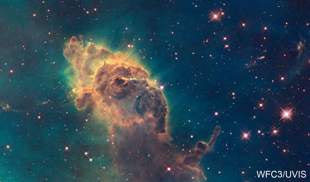 CarinaPillar_hubble_1080.jpg