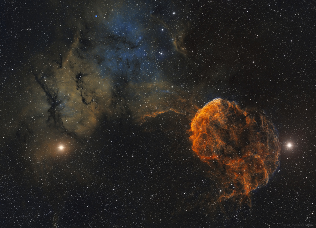 F_JellyFish_FIN_APOD1024.jpg