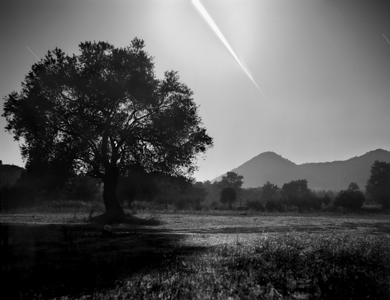 MoonEnteringShadow_Tzalavras.jpg