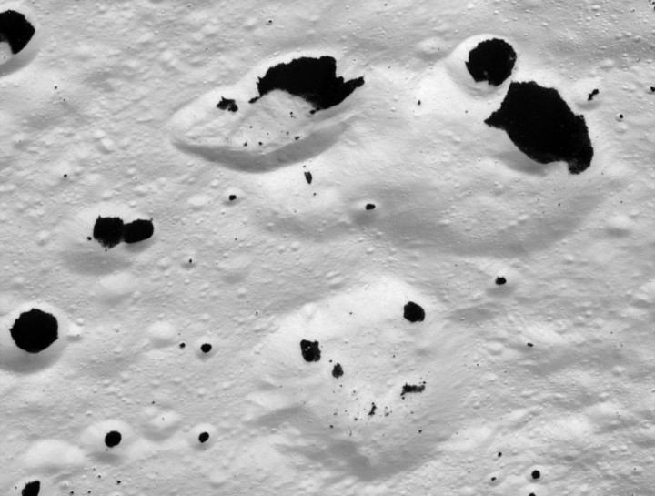PIA08374_cassini_c720.jpg