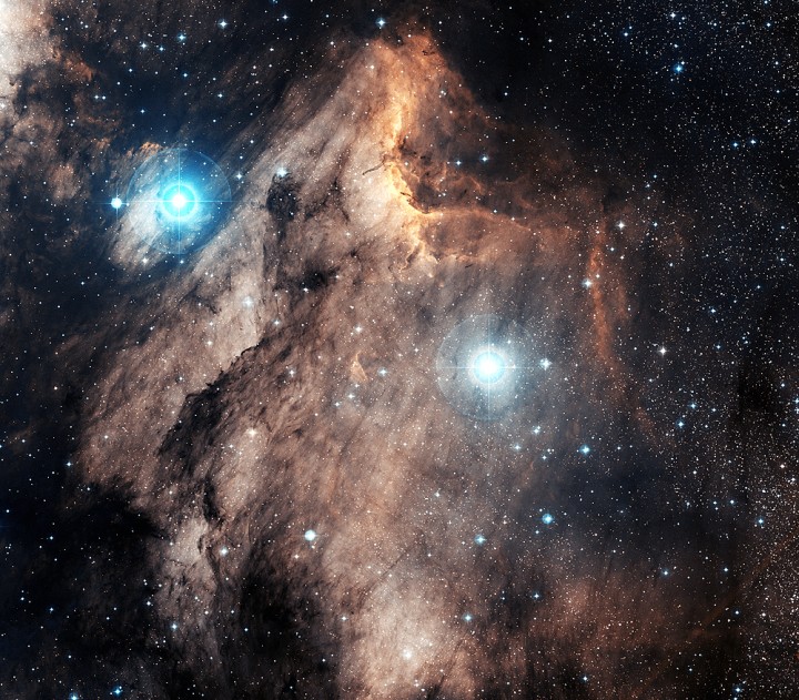 PelicanNebula1_shahar_f720.jpg