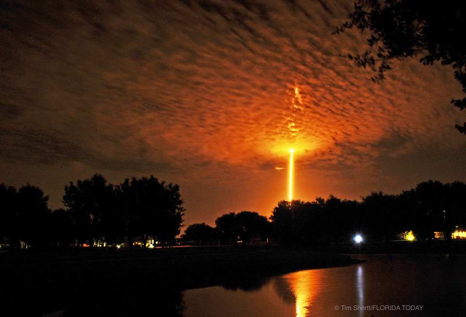 SpaceXLaunch_Shortt_960.jpg