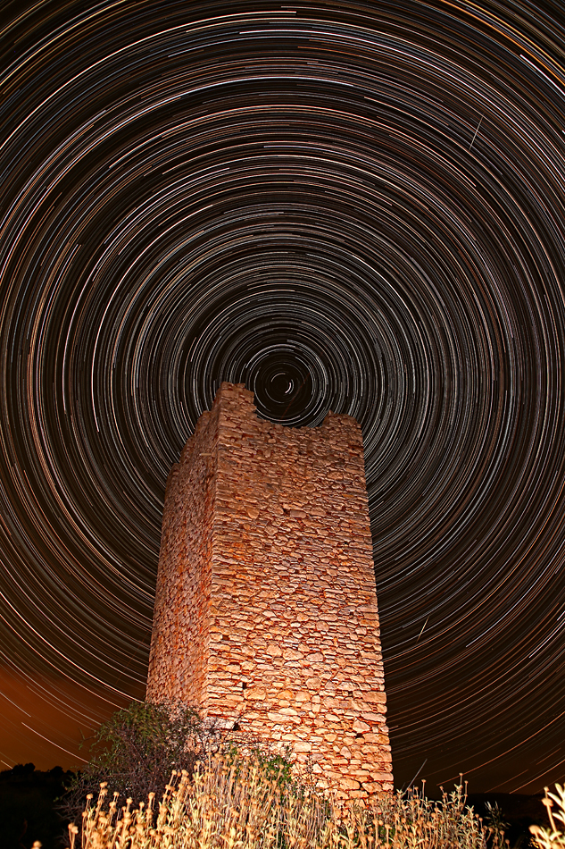 ayiomamitis-star-trails-marathon-oinoe-2016.jpg