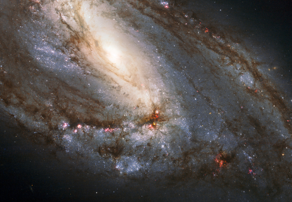 heic1006a_M66_1024.jpg