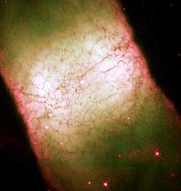 ic4406_hst_big.jpg