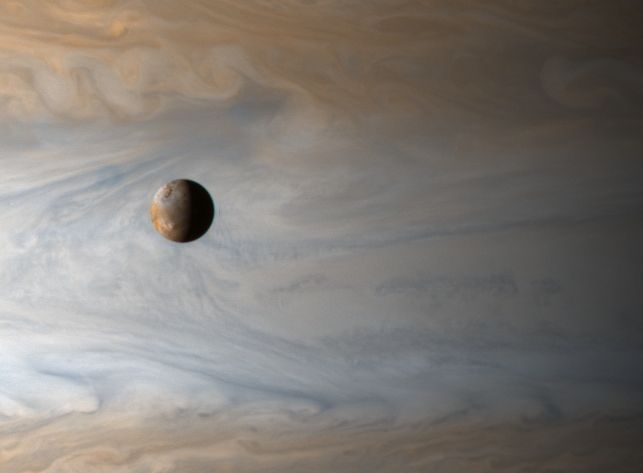 iojup_cassini.jpg