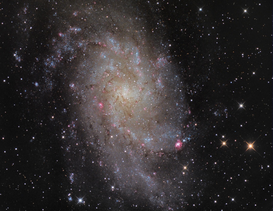 m33_konrad_900c.jpg