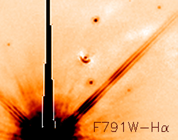m8hal_hst_big.jpg