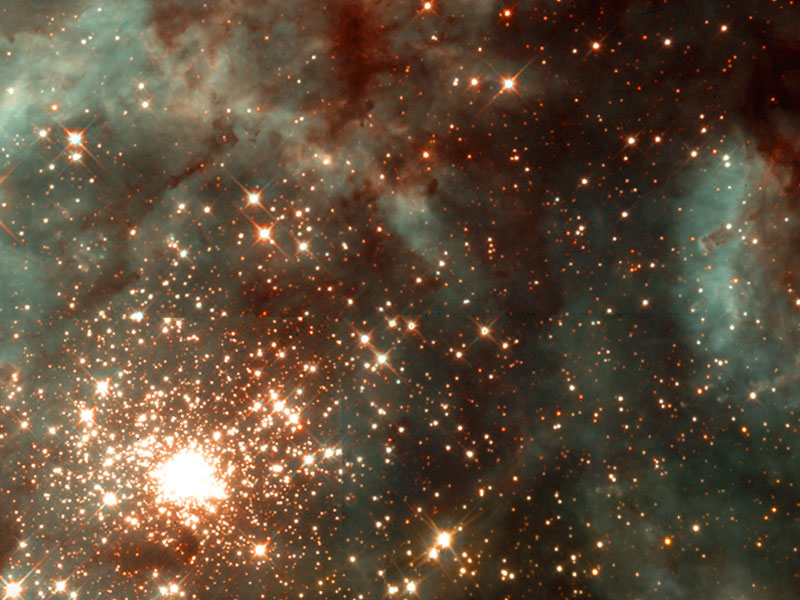 r136_hst.jpg