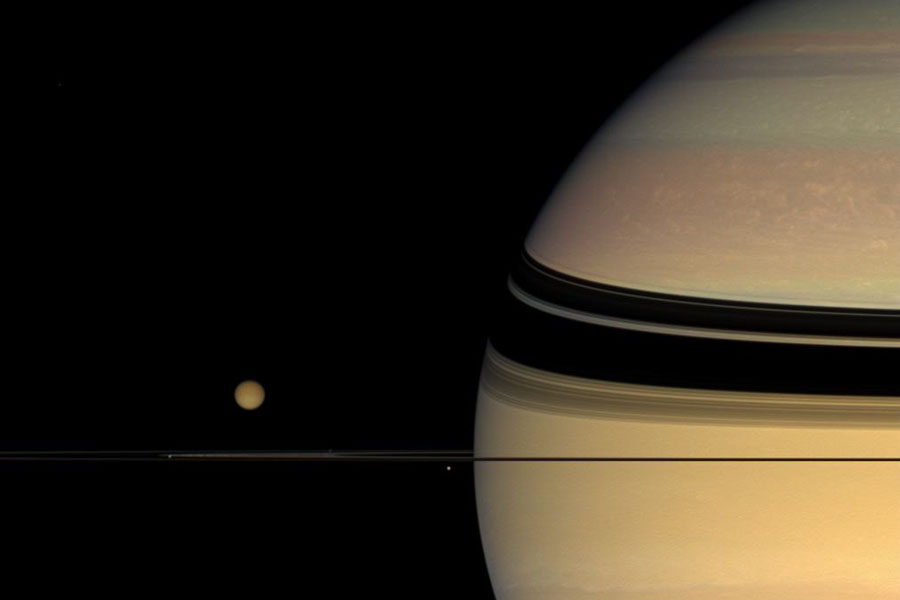 saturn8_cassini.jpg