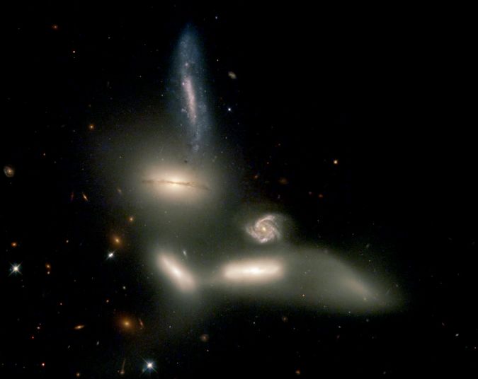 sextet_hst_c1.jpg