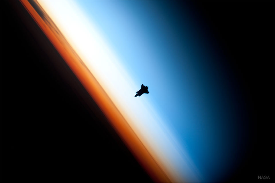 shuttleAtm_nasa_960.jpg