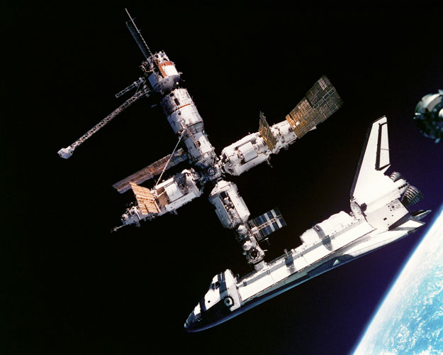 shuttlemir_nasa.jpg
