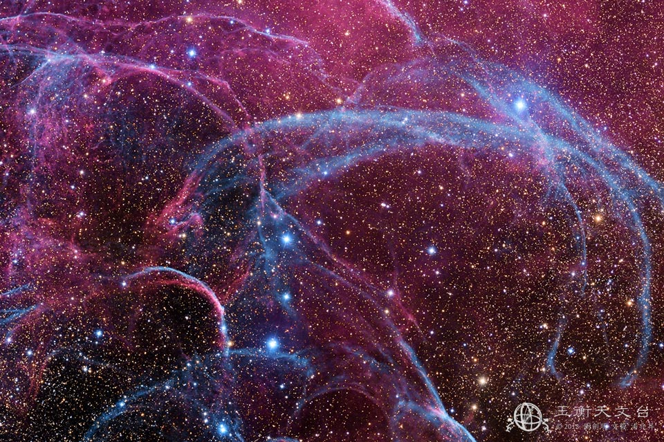 velafilaments_jadescope_960.jpg
