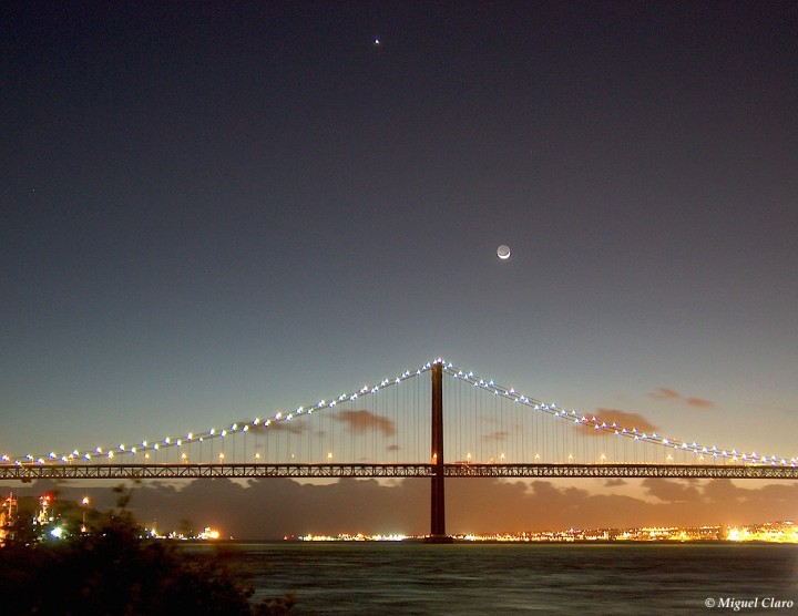 venusmoonPonte_claro720.jpg