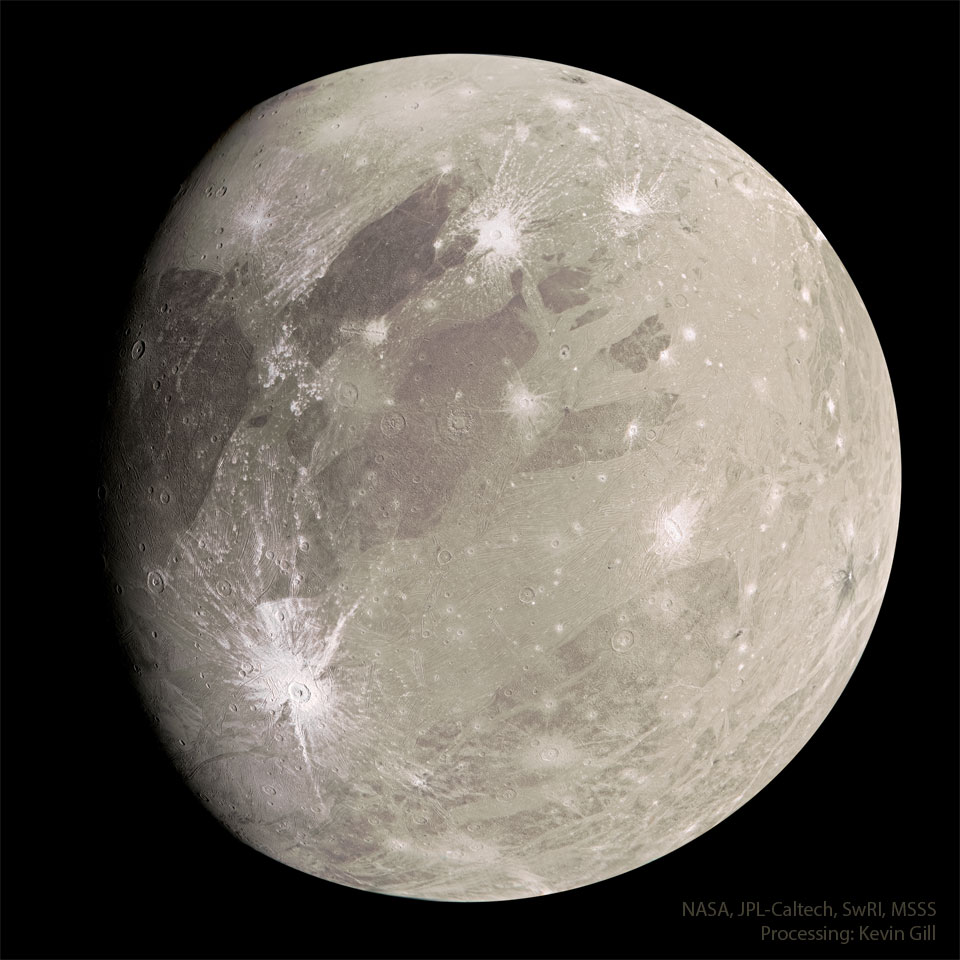 Ganymede2_JunoGill_960.jpg