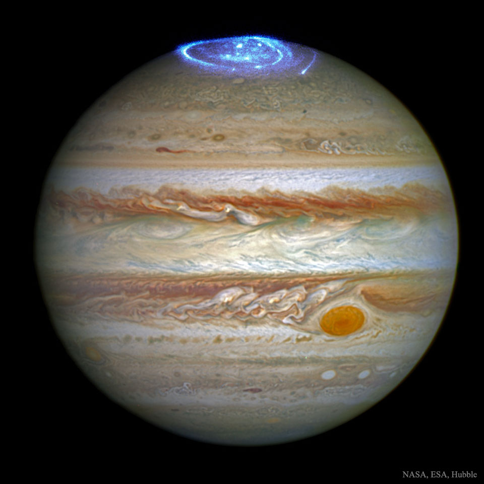 JupiterAurora_Hubble_960.jpg