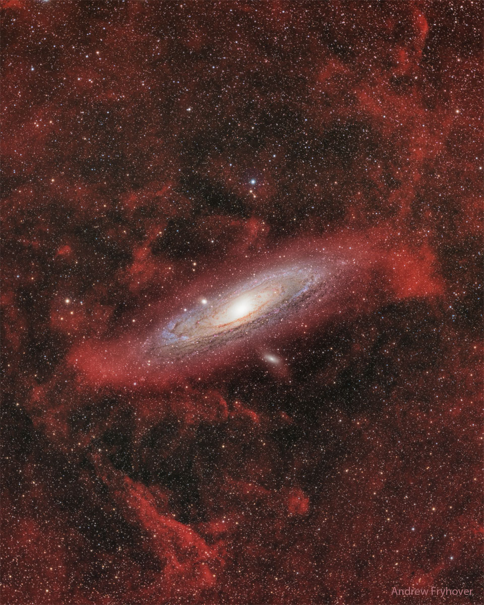 M31Clouds_Fryhover_960.jpg