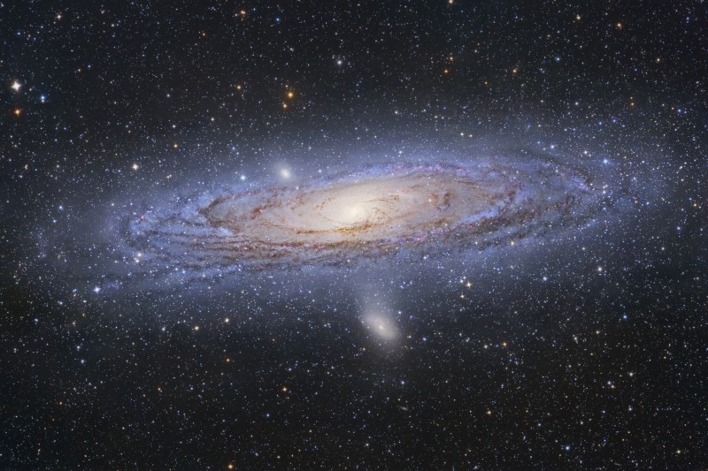 M31_hallas800.jpg