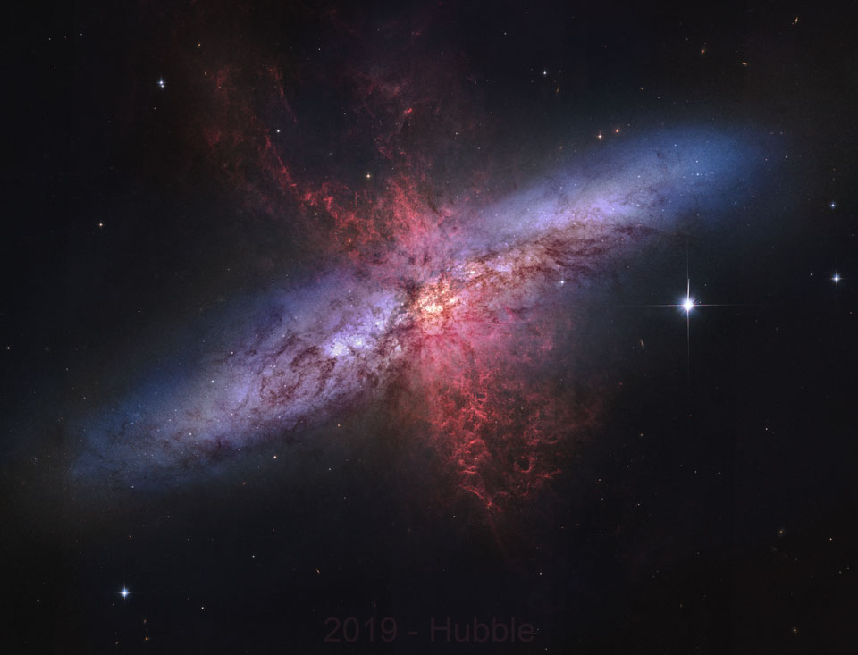 M82_HubbleNobre_960.jpg