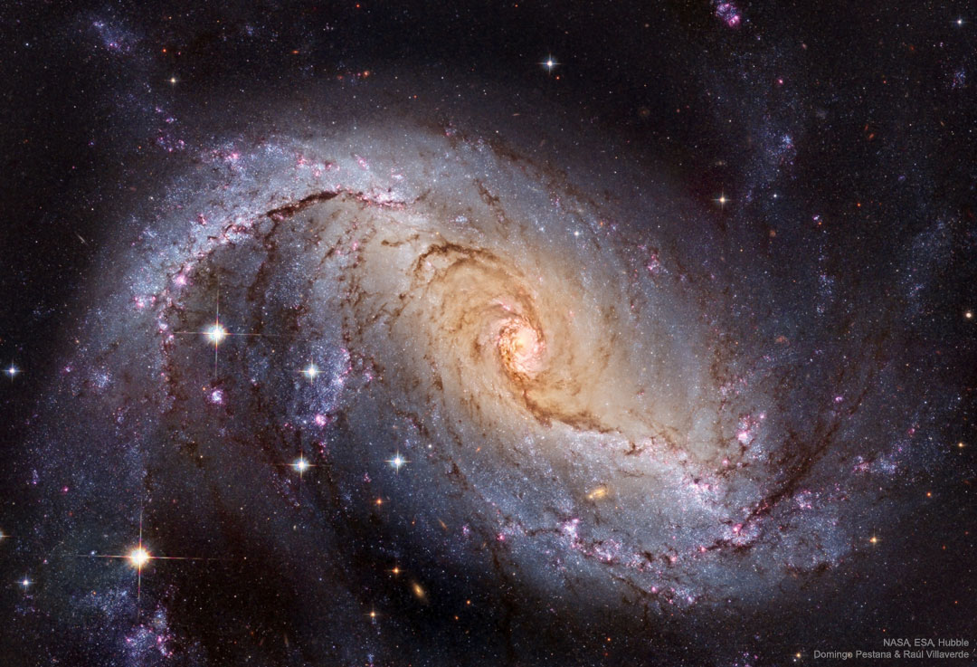 NGC1672_Hubble_1080.jpg