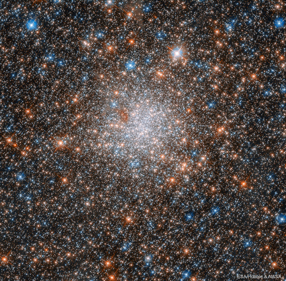 NGC1898_Hubble_960.jpg