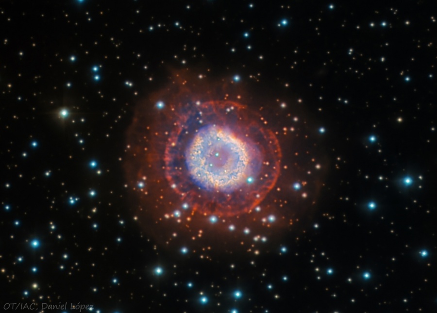 NGC2438_IAC80_DLopez900.jpg