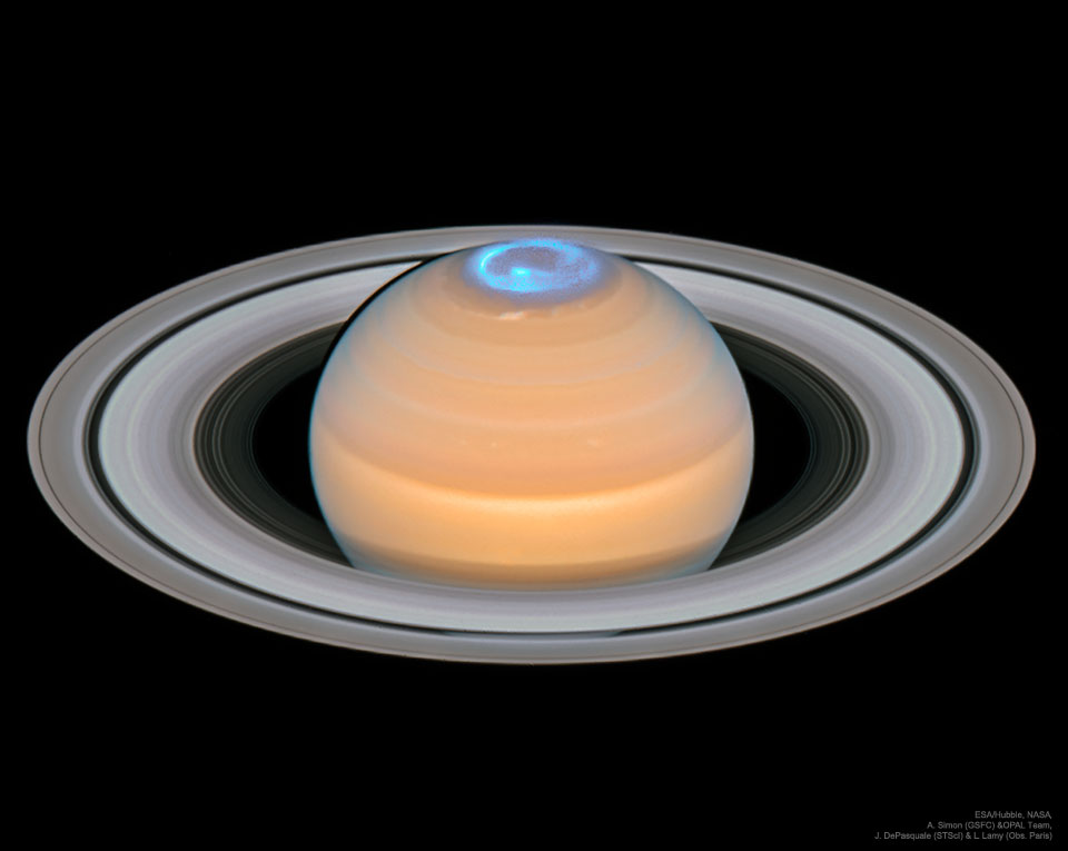 SaturnAurora_Hubble_960.jpg