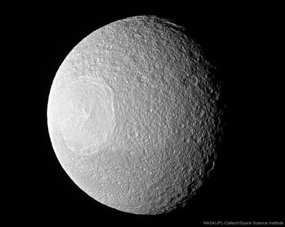 Tethys_Cassini_960.jpg