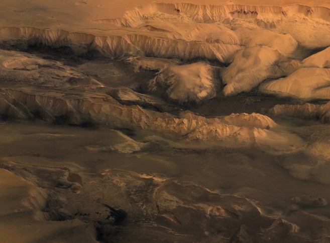 chasma_marsExpress_c16.jpg