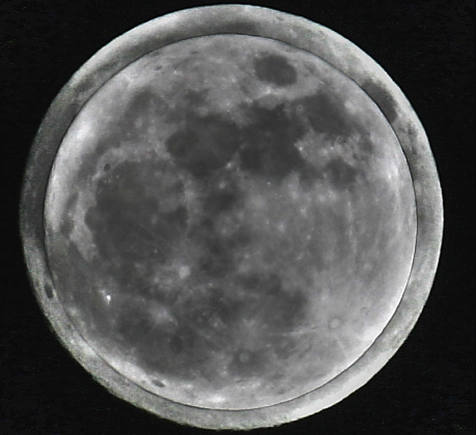 microsupermoon_sciarpetti_960.jpg