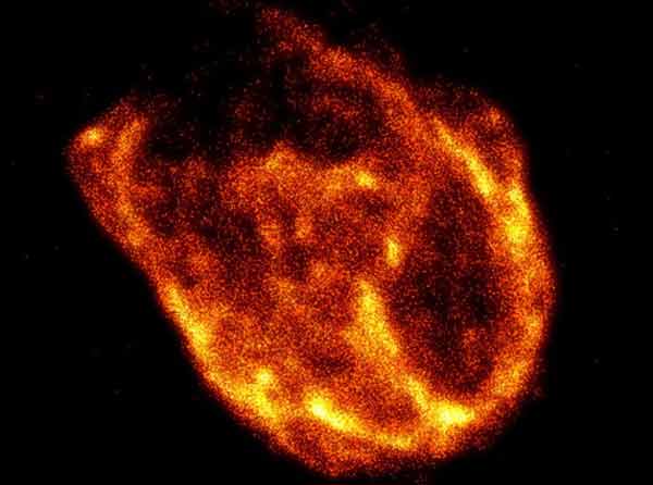 n132d_chandra_big.jpg