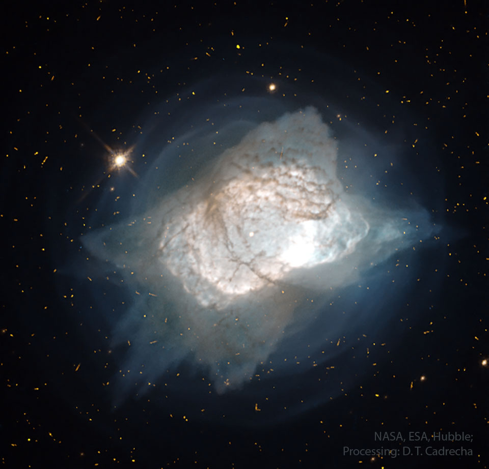 ngc7027_HubbleDtc_960.jpg