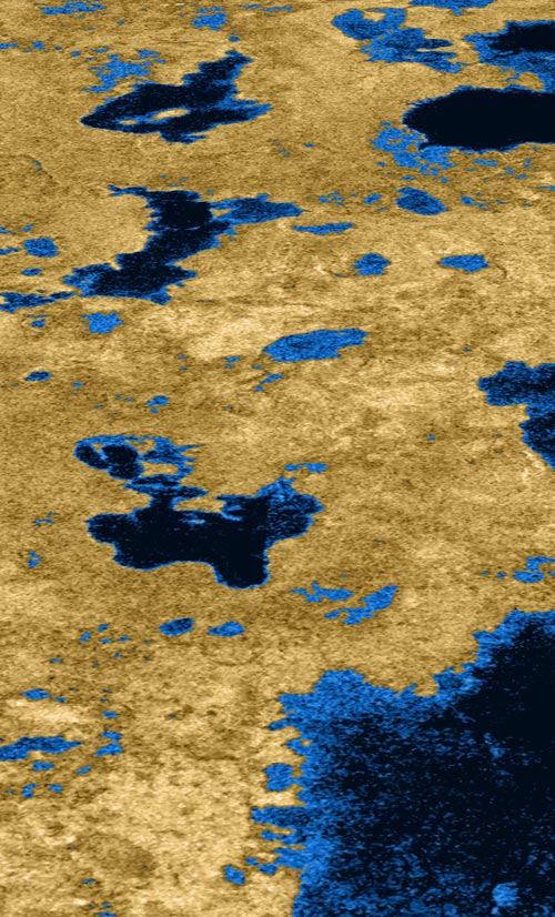 titanlakes2_cassini.jpg